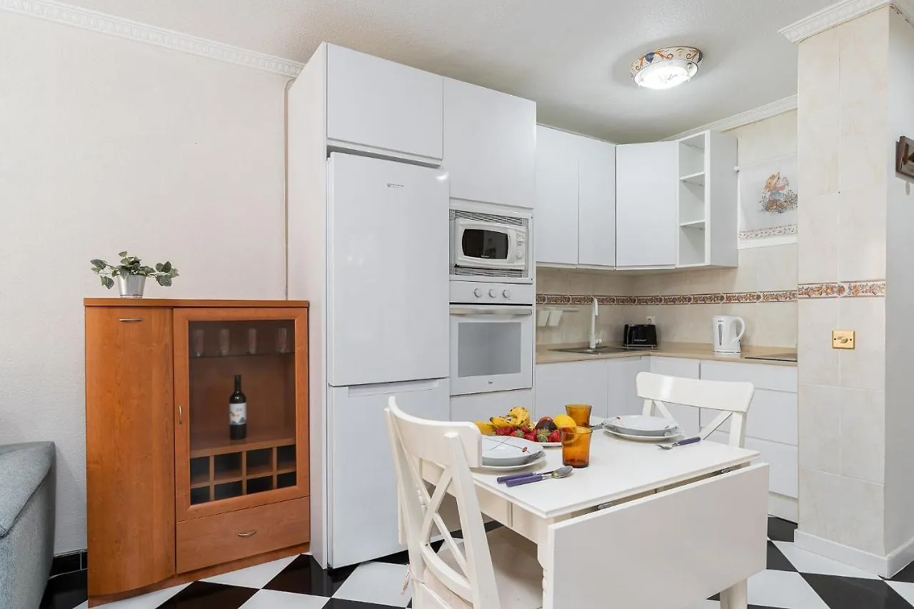 Blonzu Guinea Apartment Benalmadena
